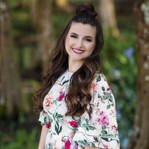 Meet your Posher, Sydnee